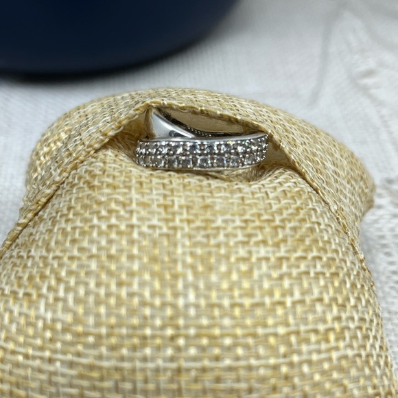 925 Dominique Malaysia Crossover CZ Band Ring - Size 5 - Picture 11 of 16